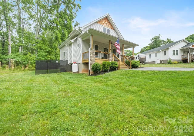 Homes for sale in Lincolnton, NC | 2029 Bost St, Lincolnton, NC 28092 | MLS# 4377840