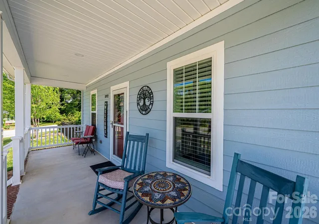 3rd image of 1092 33Rd Avenue Loop Ne, Hickory, NC 28601 | MLS# 4377843