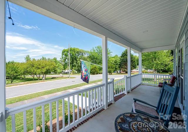4th image of 1092 33Rd Avenue Loop Ne, Hickory, NC 28601 | MLS# 4377843