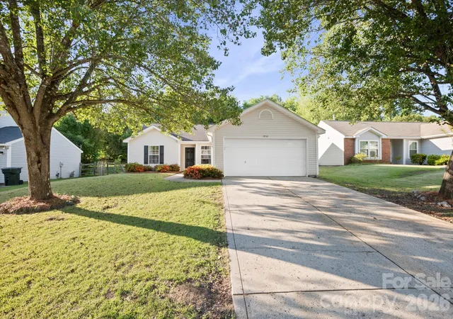 3rd image of 1830 Baylor Dr, Rock Hill, SC 29732 | MLS# 4377863