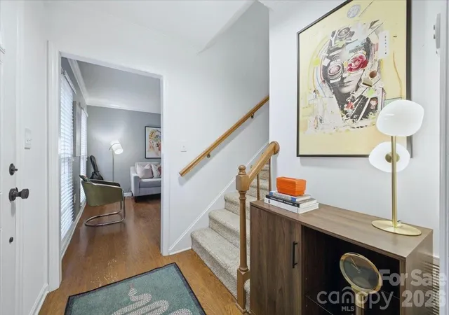 Photo 3 of Single family home for sale at 2726 Heidleburg Ln, Charlotte, NC 28210 | MLS# 4377864 | Listing updated on 2026-08-27