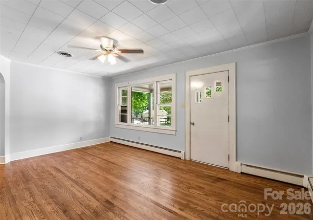 Homes for sale in Statesville, NC | 412 Eastside Dr, Statesville, NC 28625 | MLS# 4377869