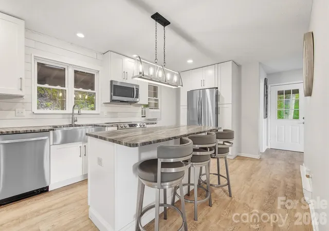 Photo 3 of Single family home for sale at 2131 Coleman Mountain Rd, Waynesville, NC 28785 | MLS# 4377918 | Listing updated on 2026-10-05