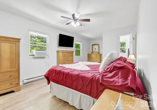 Photo 4 of Single family home for sale at 2131 Coleman Mountain Rd, Waynesville, NC 28785 | MLS# 4377918 | Listing updated on 2026-10-05