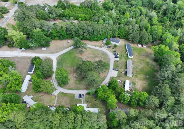 Photo 2 of Multi family home for sale at 417 Mason Town Rd, Newport, NC 28570 | MLS# 4377988 | Listing updated on 2026-07-14
