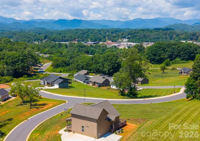 Homes for sale in Franklin, NC | 50 Fairview St, Franklin, NC 28734 | MLS# 4378017