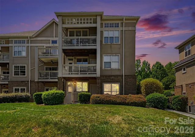 2nd image of 104 Pier 33 Dr #301, Mooresville, NC 28117 | MLS# 4378034