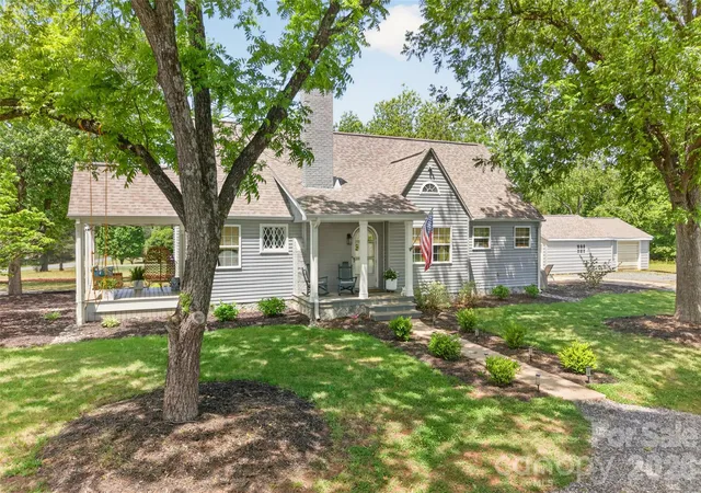 2nd image of 581 Hicks Creek Rd, Troutman, NC 28166 | MLS# 4378036