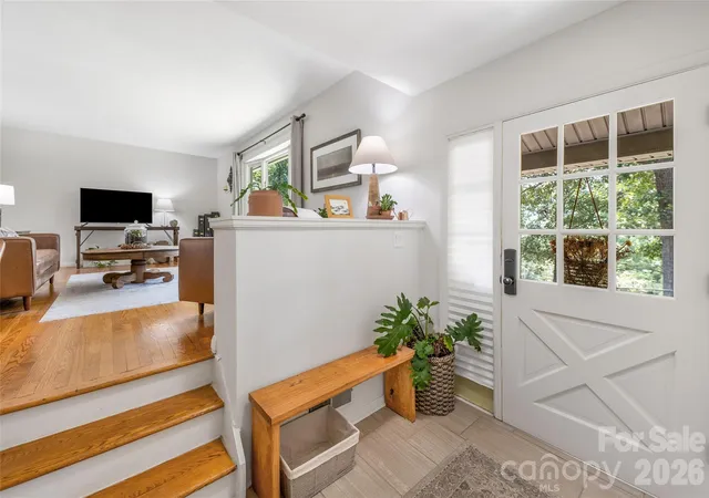 3rd image of 13 Rolling View Dr, Asheville, NC 28805 | MLS# 4378047