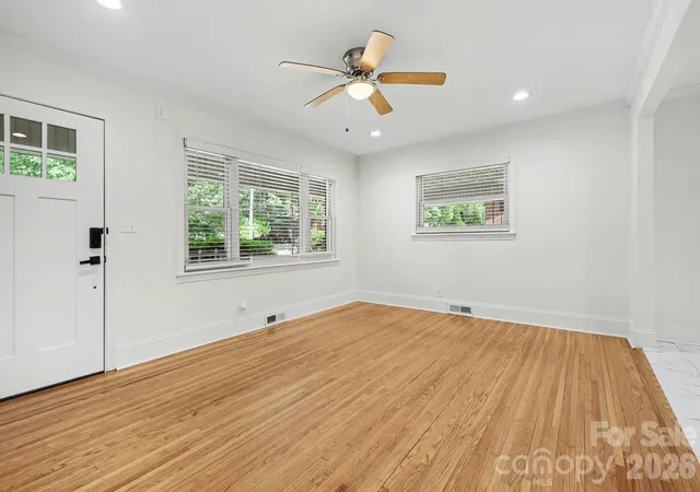 Photo 4 of Single family home for sale at 676 Sedgefield St SW, Concord, NC 28025 | MLS# 4378121 | Listing updated on 2026-09-24