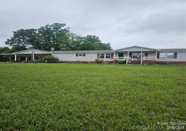 Homes for sale in New London, NC | 32049 Kendalls Church Rd, New London, NC 28127 | MLS# 4378173