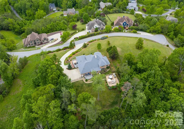 48th image of 153 Mills Pl, Asheville, NC 28804 | MLS# 4378268