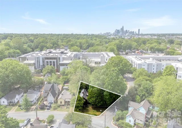 1st image of 700 E 37th St, Charlotte, NC 28205 | MLS# 4378306