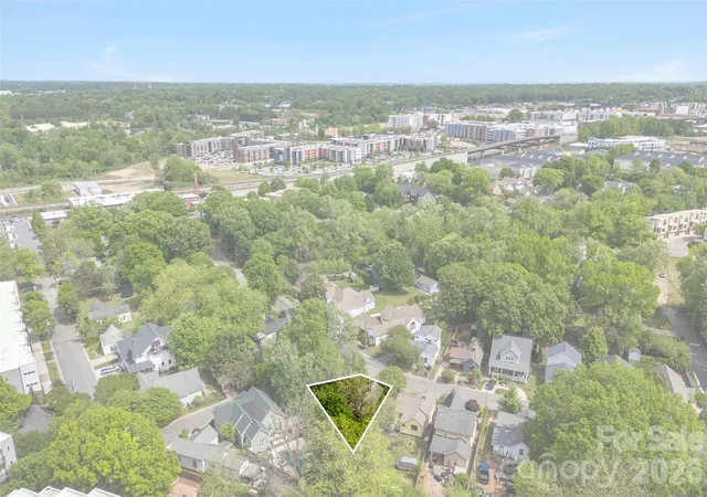4th image of 700 E 37Th St, Charlotte, NC 28205 | MLS# 4378306