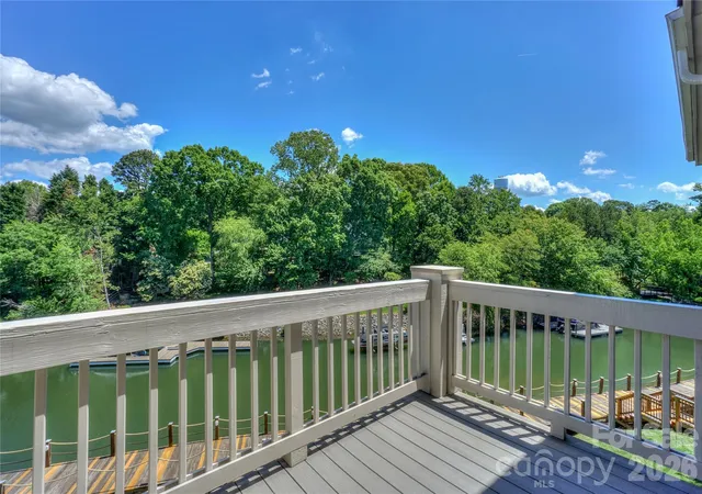 Listing Photo 4 - Condo for sale in building located at 104 Pier 33Rd Dr, Mooresville, NC 28117 - Unit #312