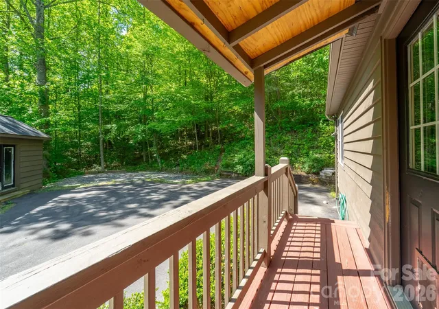 Photo 3 of Single family home for sale at 110 Wyoming Dr, Sylva, NC 28779 | MLS# 4378361 | Listing updated on 2026-10-13