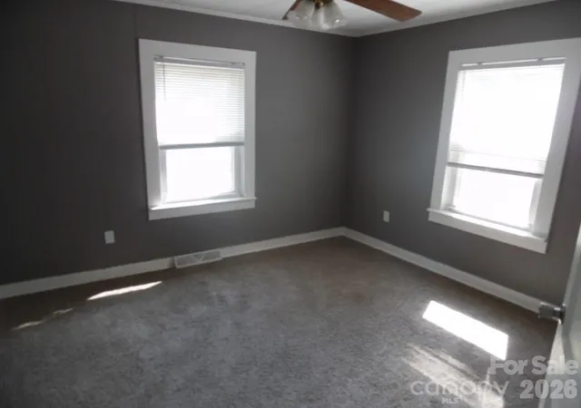 Photo 4 of Single family home for sale at 4749 Crowders Crst Dr, Gastonia, NC 28052 | MLS# 4378391 | Listing updated on 2026-09-25