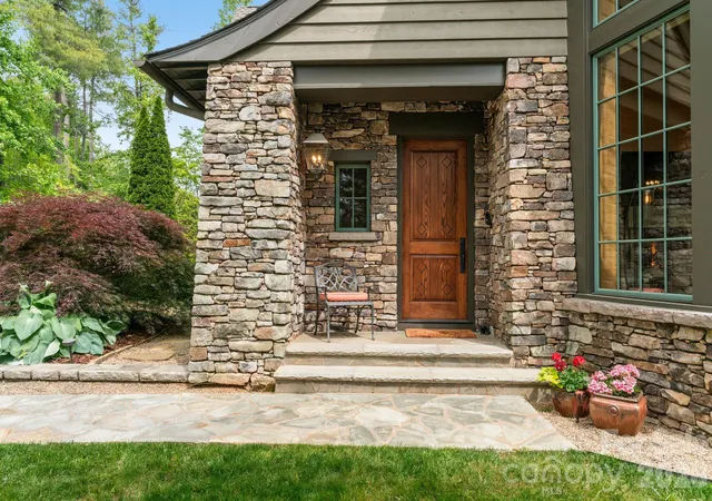 3rd image of 85 Chauncey Cir, Asheville, NC 28803 | MLS# 4378416