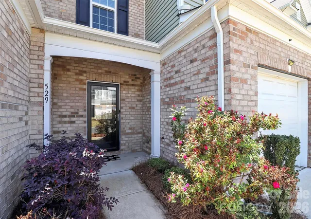 Photo 2 of Townhouse for sale at 529 Hunters Dance Rd, Fort Mill, SC 29708 | MLS# 4378431 | Listing updated on 2026-06-01
