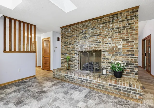 Photo 1 of Single family home for sale at 1 Mountain Heritage Pl, Candler, NC 28715 | MLS# 4378436 | Listing updated on 2026-10-04