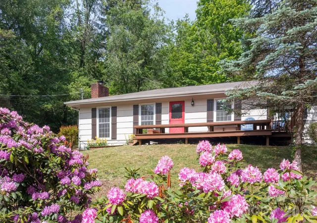 1st image of 34 Wolfe Cove Rd, Asheville, NC 28804 | MLS# 4378451
