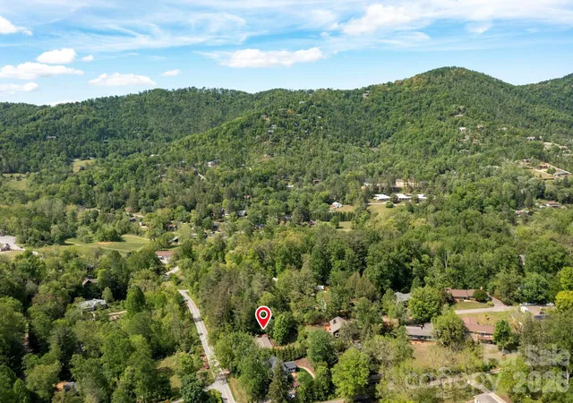 42nd image of 34 Wolfe Cove Rd, Asheville, NC 28804 | MLS# 4378451