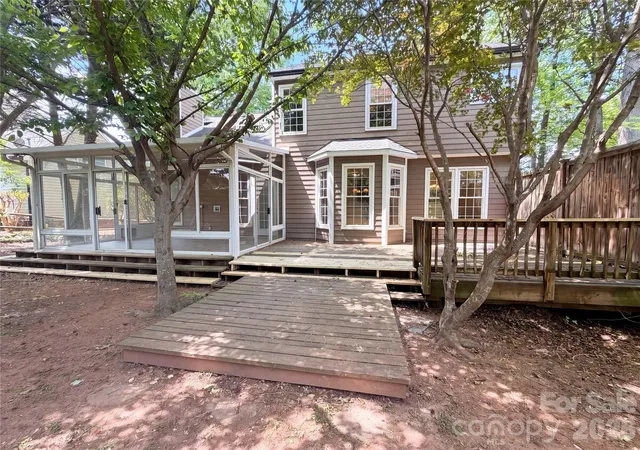 3rd image of 17206 Shadow Bark Dr, Cornelius, NC 28031 | MLS# 4378472
