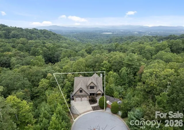 3rd image of 109 Wood Owl Ct, Hendersonville, NC 28791 | MLS# 4378493