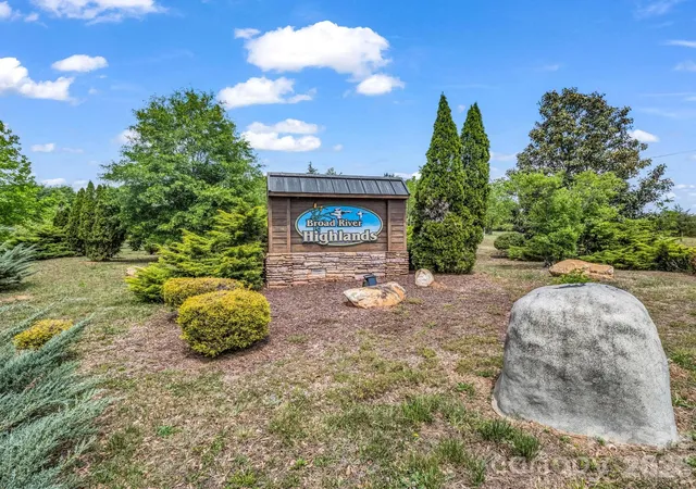 Homes for sale in Mooresboro, NC | 111 Cranberry Ln, Mooresboro, NC 28114 | MLS# 4378500
