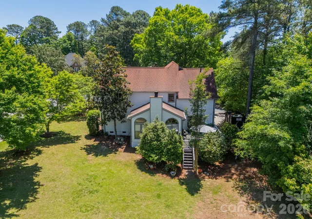 4th image of 11043 Seven Coves Dr, Tega Cay, SC 29708 | MLS# 4378588
