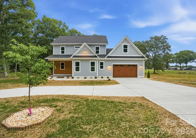 Homes for sale in Marshville, NC | 3210 Hwy 205 Hwy, Marshville, NC 28103 | MLS# 4378620