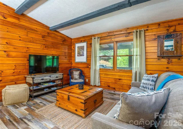 5th image of 154 Cedarwood Dr, Waynesville, NC 28785 | MLS# 4378643
