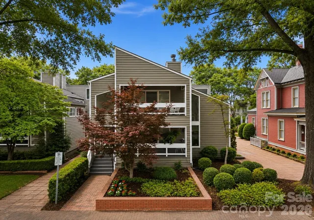 1st image of 517 N Poplar St, Charlotte, NC 28202 | MLS# 4378644