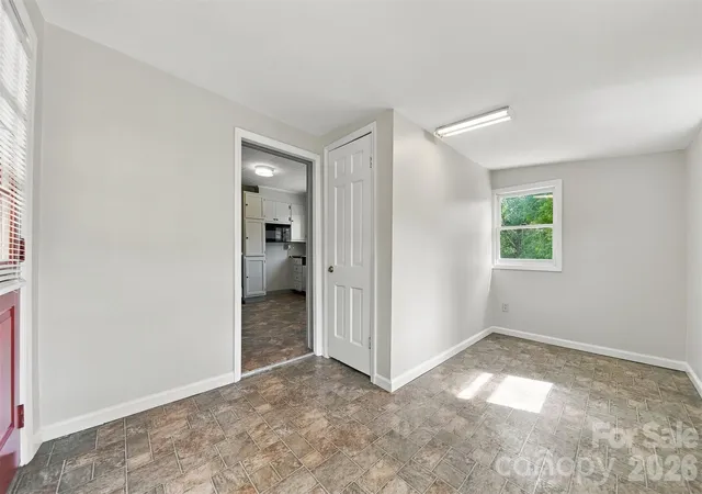 Photo 4 of Single family home for sale at 3860 Pickle Williams Ln, Granite Falls, NC 28630 | MLS# 4378654 | Listing updated on 2026-10-14