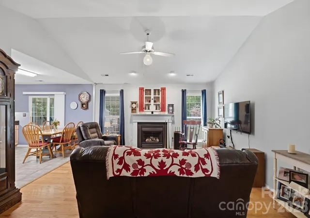Homes for sale in Matthews, NC | 1118 Slate Ridge Rd, Matthews, NC 28104 | MLS# 4378658