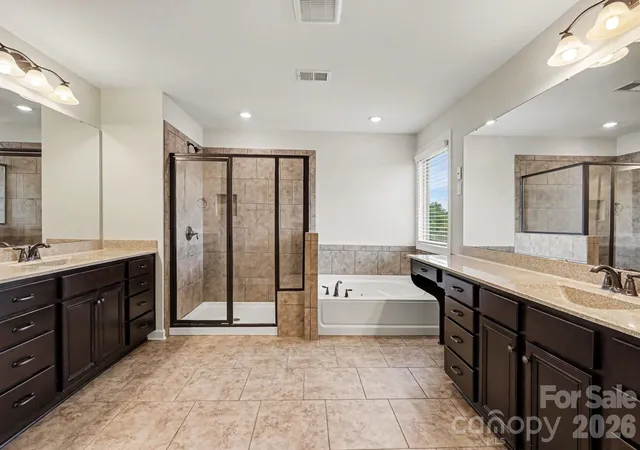 5th image of 502 Alucio Ct, Matthews, NC 28104 | MLS# 4378661