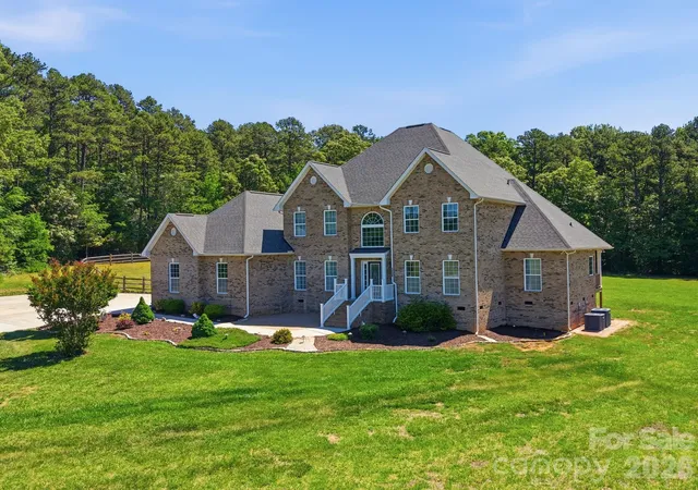 4th image of 1434 Steeplechase Dr, Mount Pleasant, NC 28124 | MLS# 4378716