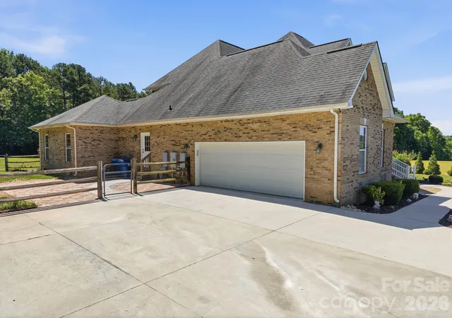 5th image of 1434 Steeplechase Dr, Mount Pleasant, NC 28124 | MLS# 4378716