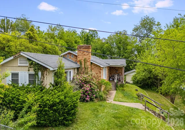 4th image of 48 Ellen Ave, Canton, NC 28716 | MLS# 4378730