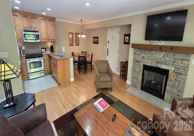 Homes for sale in Asheville, NC | 209 Bowling Park Rd, Asheville, NC 28803 | MLS# 4378731