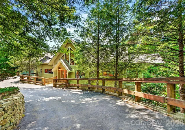 1st image of 117 Shenandoah Ter, Black Mountain, NC 28711 | MLS# 4378734