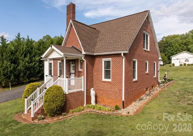1st image of 2582 Startown Rd, Newton, NC 28658 | MLS# 4378748