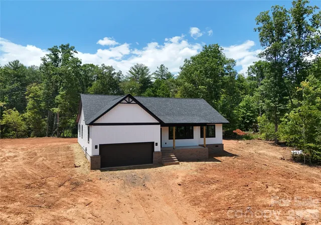 5th image of 2435 Kimberly Ave, Morganton, NC 28655 | MLS# 4378772
