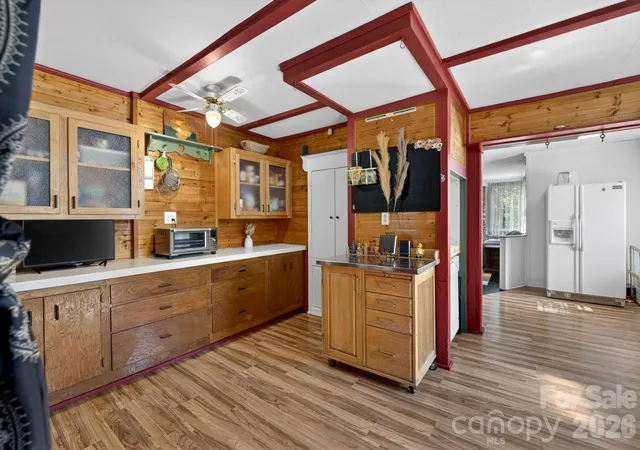 Photo 4 of Single family home for sale at 828 Jamestown Rd, Morganton, NC 28655 | MLS# 4378890 | Listing updated on 2026-06-27
