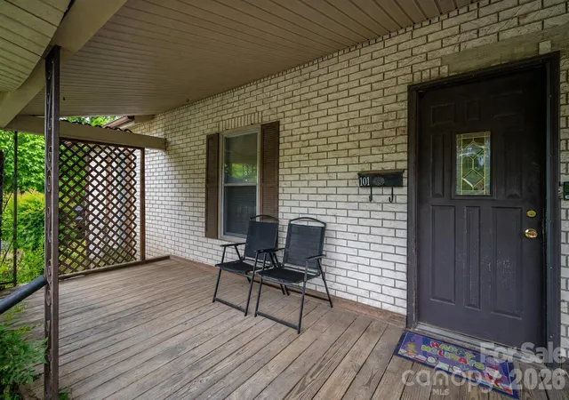 Homes for sale in Cherryville, NC | 101 Huss Ave, Cherryville, NC 28021 | MLS# 4378951