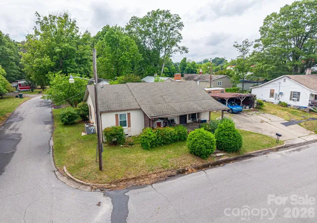 Homes for sale in Cherryville, NC | 101 Huss Ave, Cherryville, NC 28021 | MLS# 4378951