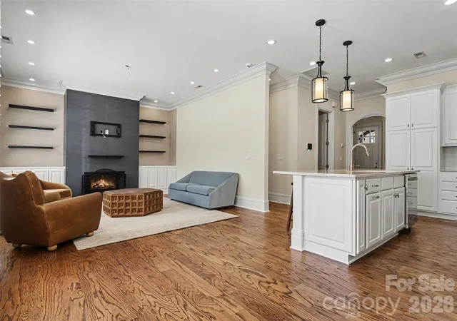 5th image of 6227 Fletcher Cir, Charlotte, NC 28226 | MLS# 4378984