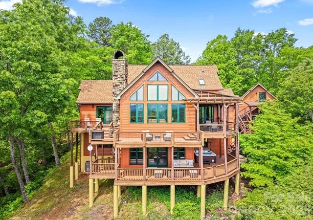 Photo 1 of Single family home for sale at 167 Wild Orchid Trl, Bryson City, NC 28713 | MLS# 4378989 | Listing updated on 2026-05-20