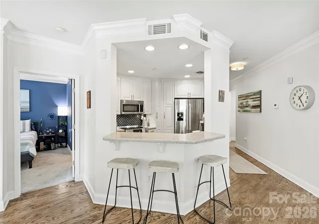 5th image of 401 N Church St #103, Charlotte, NC 28202 | MLS# 4379020