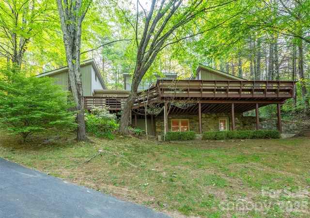 3rd image of 58 Ballantree Dr, Asheville, NC 28803 | MLS# 4379084
